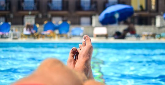 Parques acuáticos y salud dental piscina
