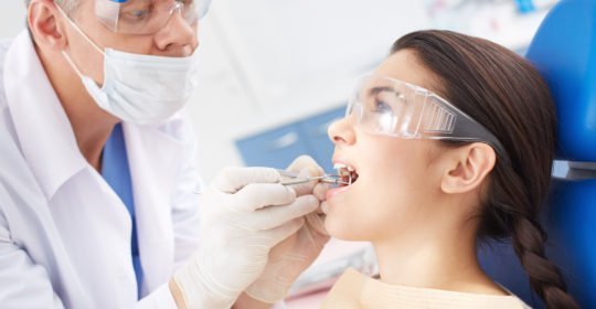 detectar enfermedades en Amora Clínica Dental en Sabadell