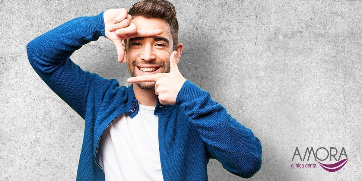 Cómo arreglar los dientes separados